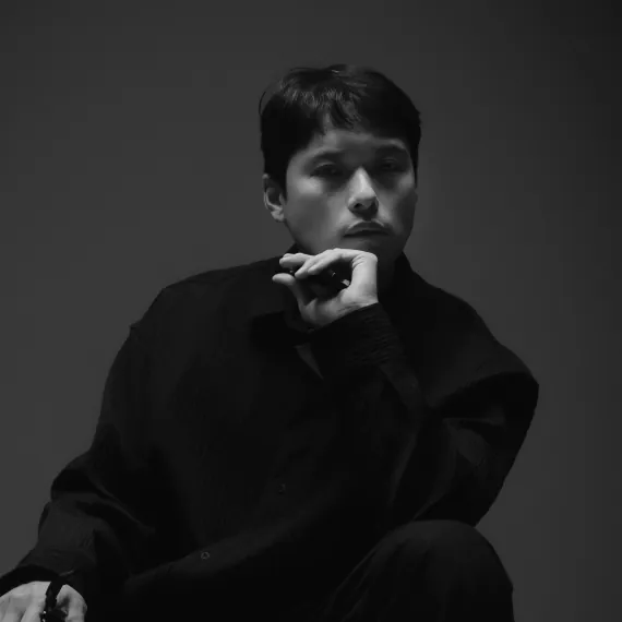열두달 크리에이티브 팀 홍도기